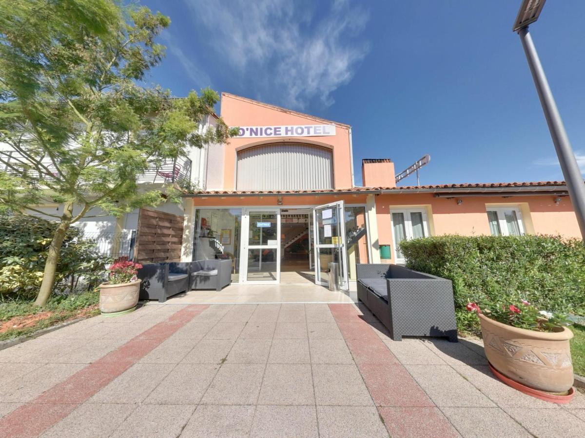 Contact Hotel O'Nice Сент Екстер'єр фото