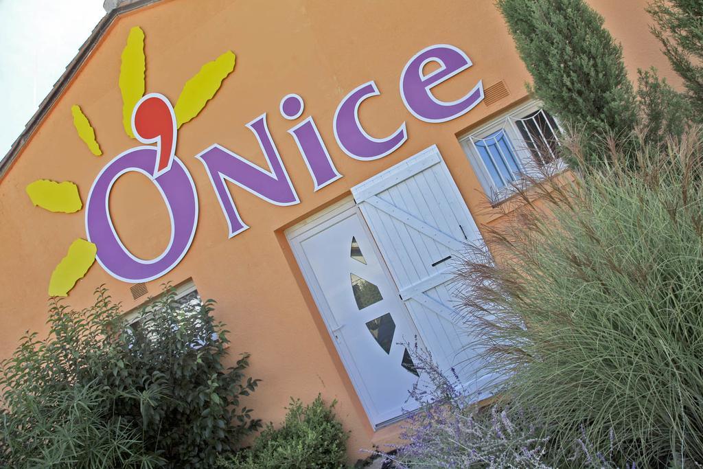 Contact Hotel O'Nice Сент Екстер'єр фото