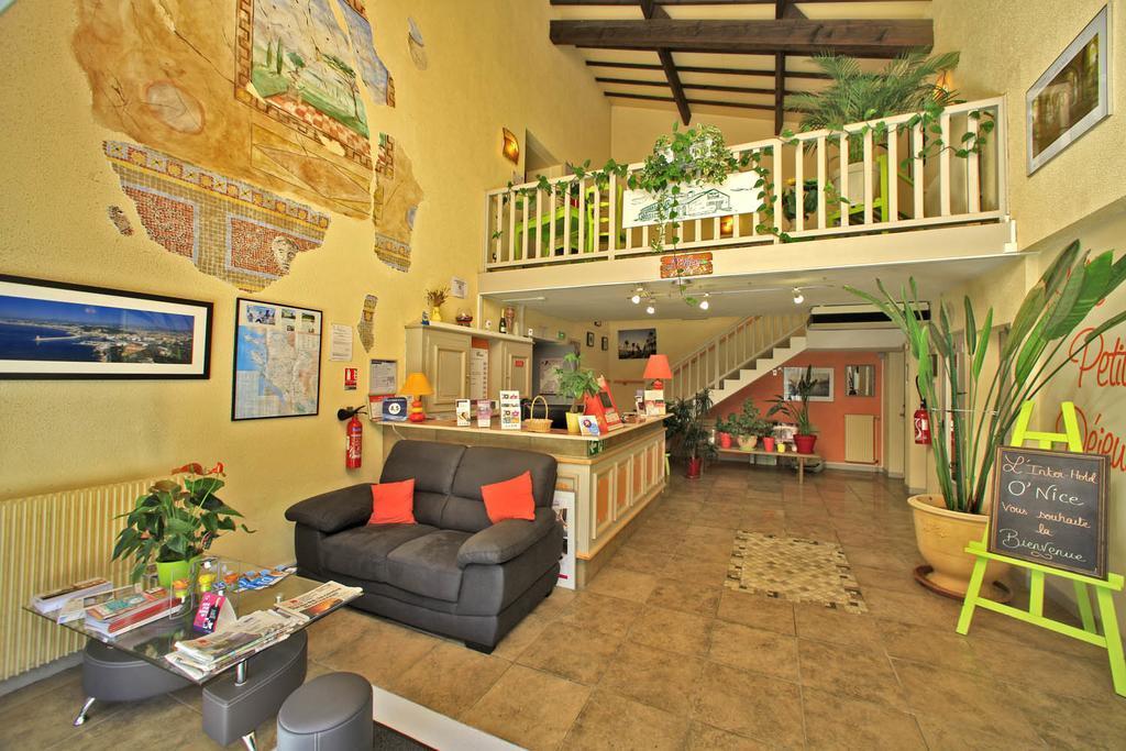 Contact Hotel O'Nice Сент Екстер'єр фото